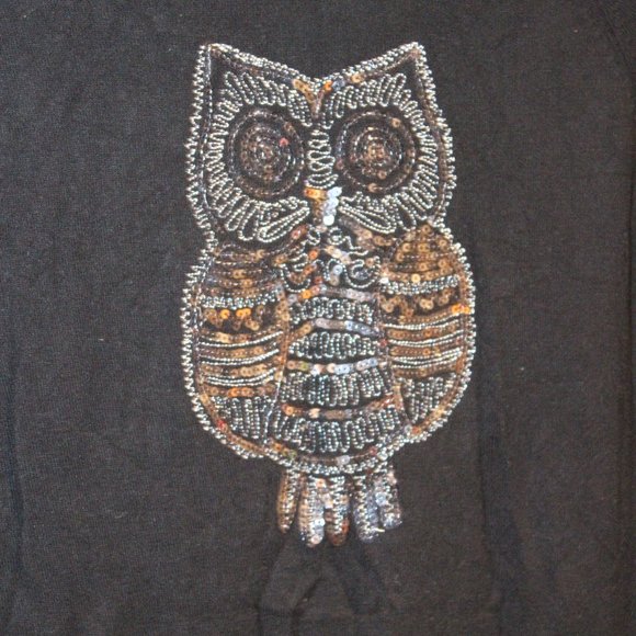 3/$20 🏷 Nevada Black Pullover Size XS Sequined Owl Graphic - Picture 2 of 4